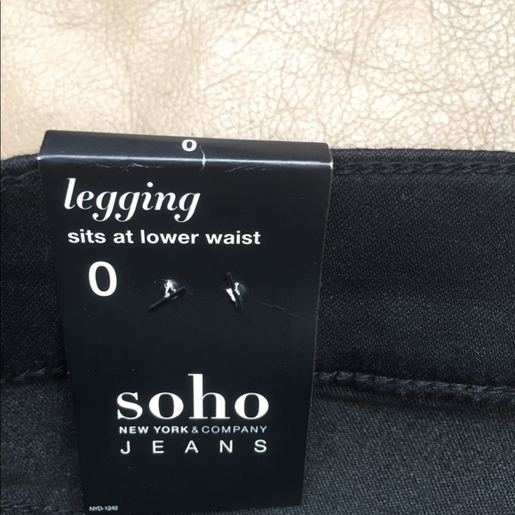 NWT New York & Co jeans - Picture 5 of 6